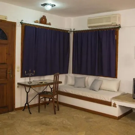 Mononaftis By Interhome Agia Pelagia